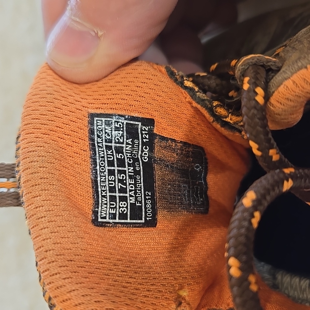 Keen Women's Shoes - Picture 4 of 10